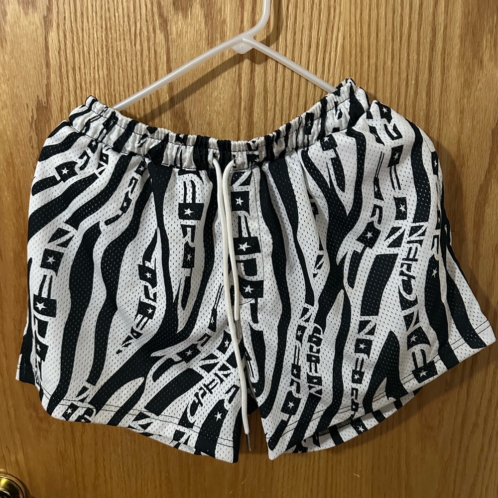 N. E. R. D Shorts Size Small